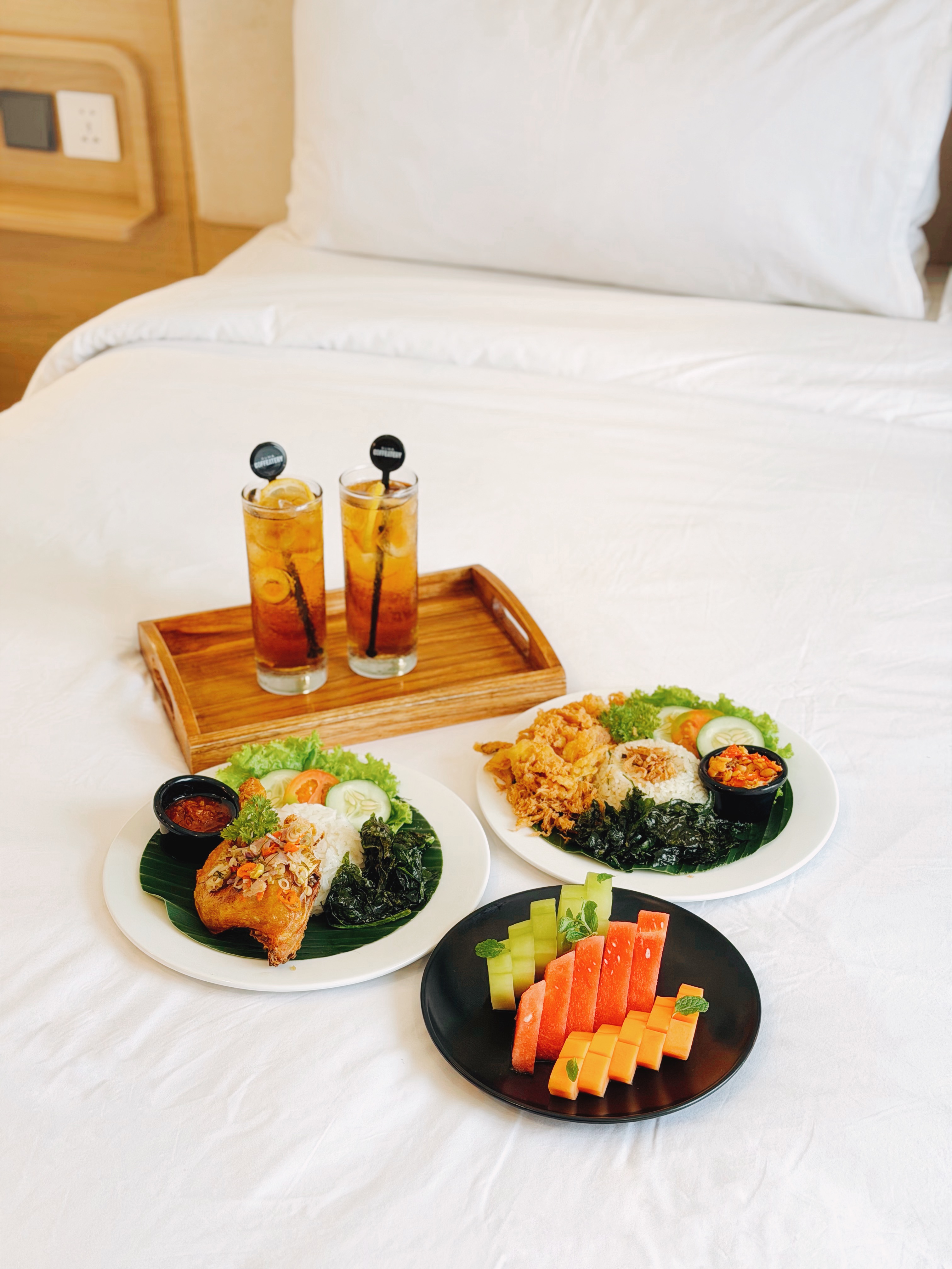 Late Check-out with meals